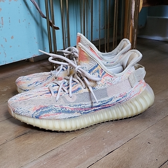 Adidas Yeezy 350 V2 Mx Oat - Picture 5 of 8